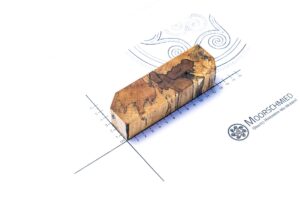 Stabilisiertes Holz: GESTOCKTE BUCHE (Einzelstück)